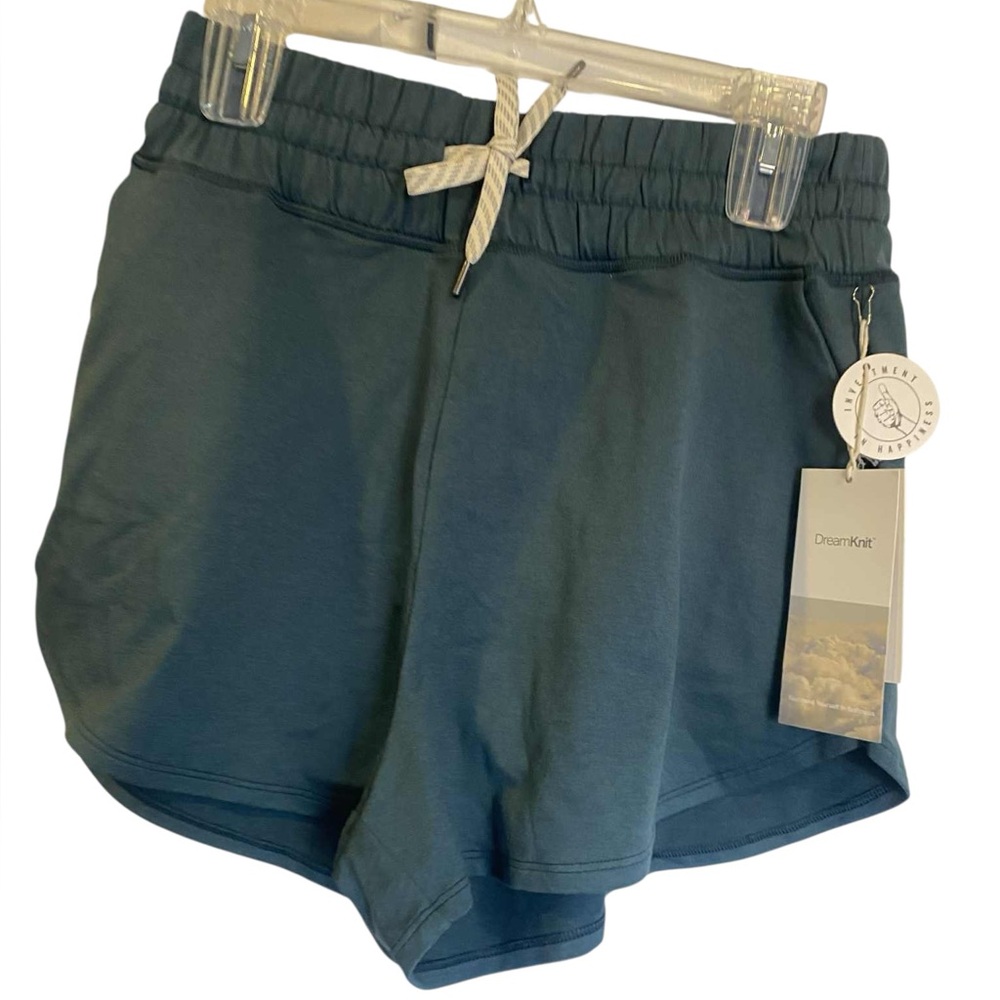 NWT Vuori Moss Heather Athletic Shorts